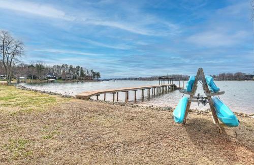 Mount Mourne Casa | Ponderosa Pointe by AvantStay Boathouse Views