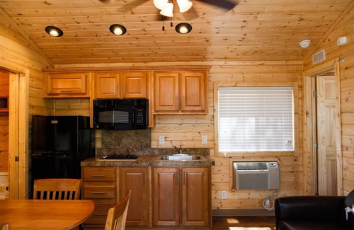 Lotus Cabina | Ponderosa RV Resort