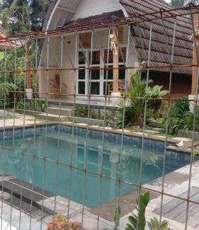 Melayang Cabina | Pondok D Angga Tampaksiring