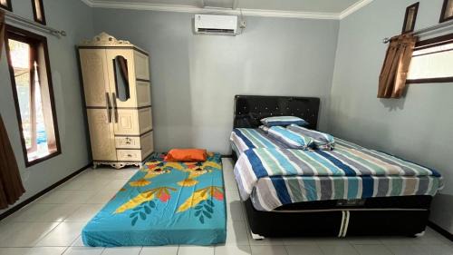 Batu Karas Casa | Pondok Jumleng Ciburial Pass