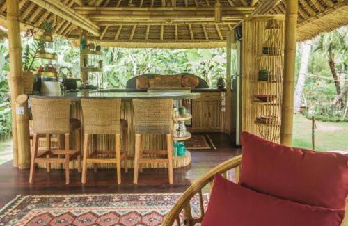Abiansemal Villa | Pondok Kebun - 1 bd Eco Bamboo House, Pool, Garden