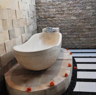Penestanan Complejo | Pondok Naya - CHSE Certified