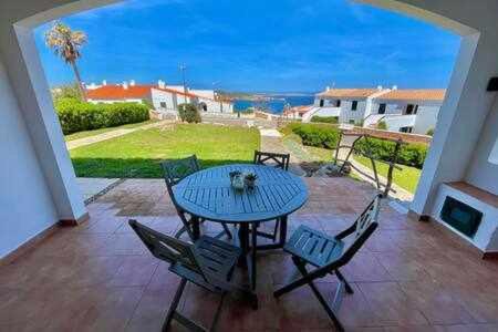 Arenal d'en Castell Apartamento | Ponent - Planta baja con vistas al mar y piscinas
