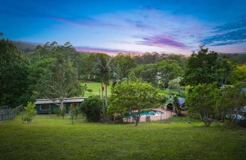Picketts Valley Cabina | Ponies|Heated Pool|Acreage