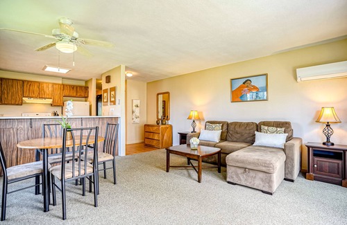 Kapaa Condominio | Pono Kai Resort Condo w/Free WiFi, Shared Pool, Shared Grill-Close to Beaches