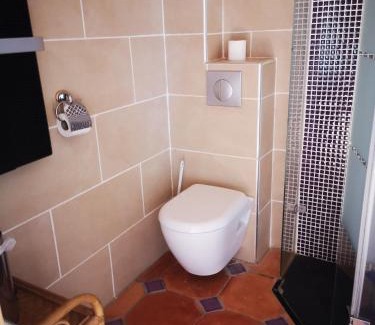 Lagorce Casa | Pontet-Fronzèle agrotourisme ecologique, maison d'hôtes & Spa