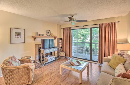 Arcadian Shores Villa | Pool Access and Lake Views Kingston Resort Villa!