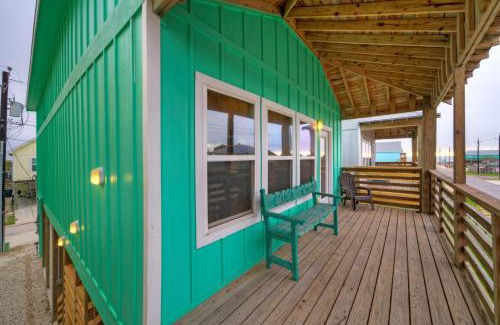 Flour Bluff Casa | Pool Access Boat Dock Steps to the Gulf The Pintail by AvantStay