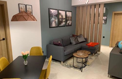 Angyalfold Apartamento | Pool and apartment