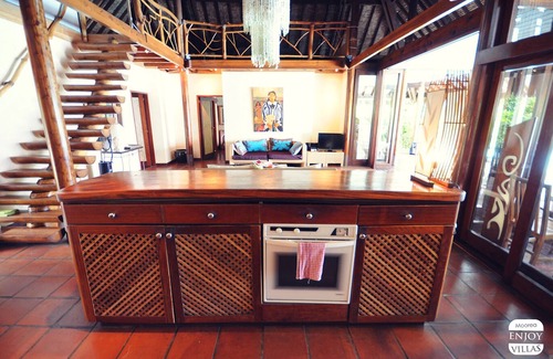 Otumai Villa | Pool & Beach villa by DISFRUTA DE VILLAS MOOREA, playa de arena blanca + piscina privada