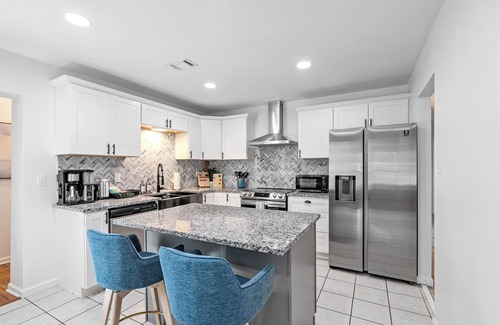 Beaufort Casa | Pool, Fire Pit, Gym, Game Room, 4BR3BA - Near Parris Island/Downtown Beaufort