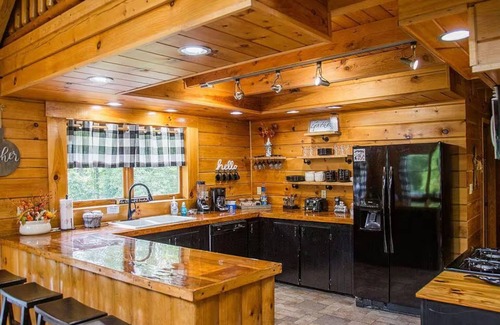 Stanton Casa | Pool - Fire Pit - RV Parking - Family Friendly