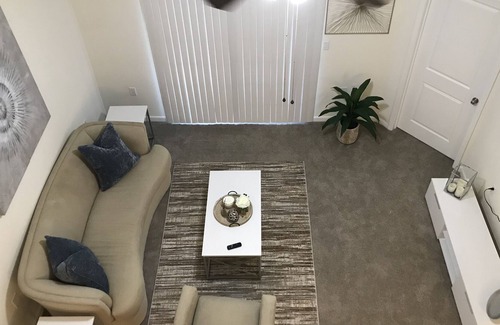 Beavercreek Apartamento | "Pool/Gym (2bd 2bth, with upstairs loft) 5 Star
