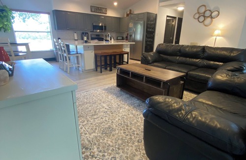 Minneola Casa | Pool + Heated spa Family friendly King suite Oasis