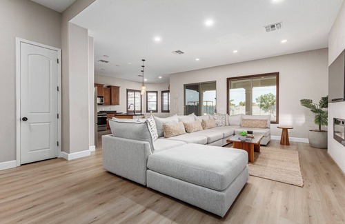 South Mountain Casa | Pool Hiking Mountainview Luxury Firepit