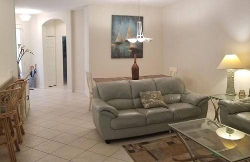 Braden River Casa | Pool home with 2 car garage