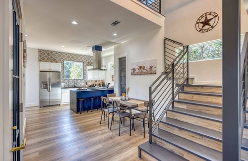 Driftwood Casa | Pool, Hot Tub, Game Room, Fire Pit | Luxe & Private 4BDR | Maverick by AvantStay