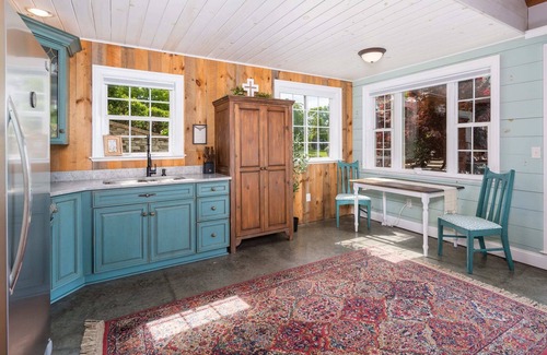 Swoope Casa | Pool/HotTub/Sauna/Grill/Private/Views/EVCharger