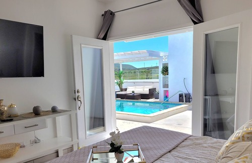 Parcela 39 Casa | Pool House with Private Beach