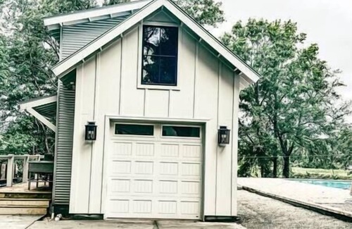 Hanahan Casa | Pool House on a tidal creek