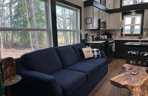 Mentone Casa | Pool l Mountain VIEWS - Happy Cow Cottage