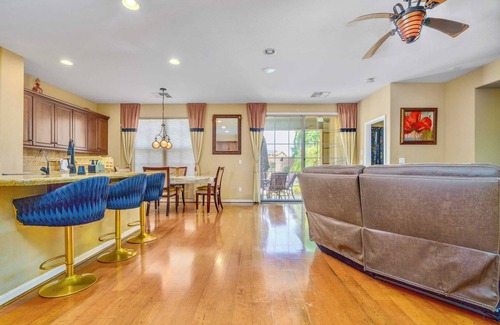 Palm Valley Casa | Pool, Movie Room, Games, Grill!