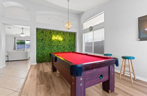 Glendale Casa | Pool Oasis 4Br Golf, Ping-Pong, Cornhole Retreat