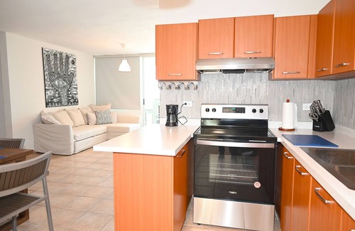 Jarealito Apartamento | Pool, Ocean view apartment