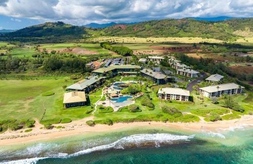 Hanamaulu Apartamento | Pool Oceanview Room, 4 star Beachfront Resort, King Bed, Lanai, AC, Pool, Restaurant, Gym, Spa