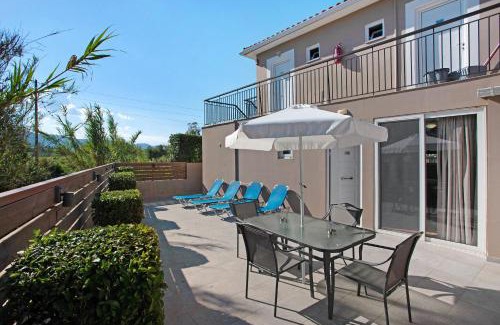 Agrilia Apartamento | Pool Side Paradise Zante Suite