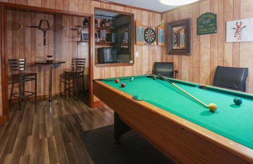 Spottswood Casa | Pool-Table-Hot Tub-Fire Pit