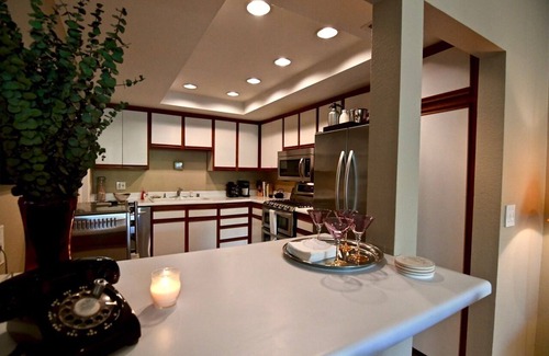 Playa Del Rey Condominio | Pool View 2BR-2BA by LAX & Beach