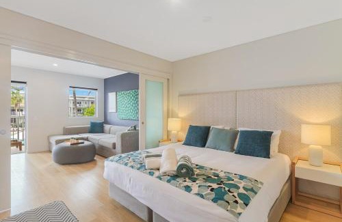 Kingscliff Apartamento | Pool View Apartments - Wing 6 - at Peppers Salt Resort by uHoliday 2BR 1BR and Hotel Room Options Available