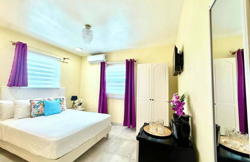 Simpson Bay Hotel | Pool View Room 7 with AC and Rooftop Pool