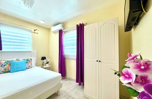 Simpson Bay Hotel | Pool View Room 7 with AC and Rooftop Pool