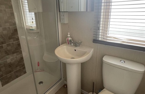 Hamworthy Cabina | Poole Harbour View Lodge at Rockley Park
