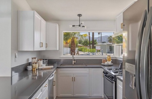 Palm Desert Casa | Poolside at Panorama - Walk to El Paseo