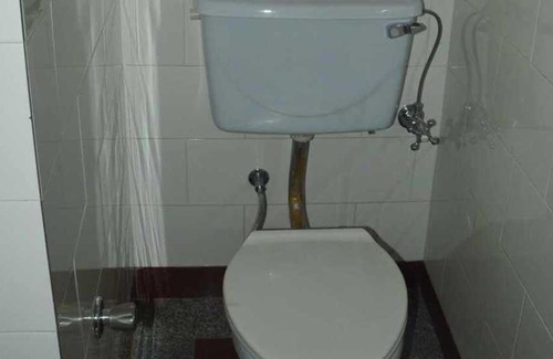Jammu Hotel | POP 70326 Ehsan Guest House