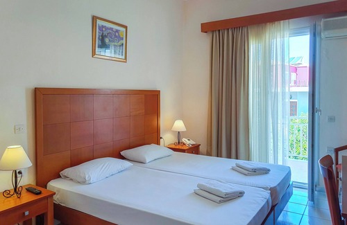 Gouvia Hotel | POPI STAR HOTEL