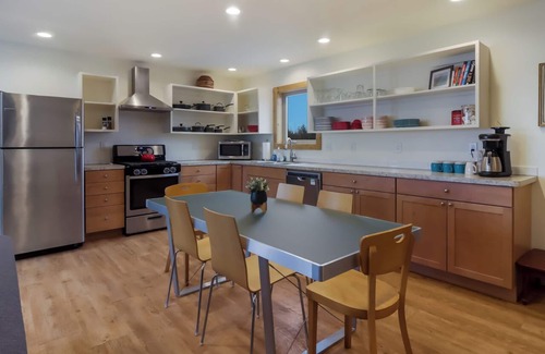 Frankfort Casa | Lake Bluff Preserve Poplar Apartment con vista al lago Michigan para 6 personas