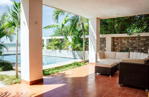 Popoyo Apartamento | Popoyo Beach House, Pool and Surf