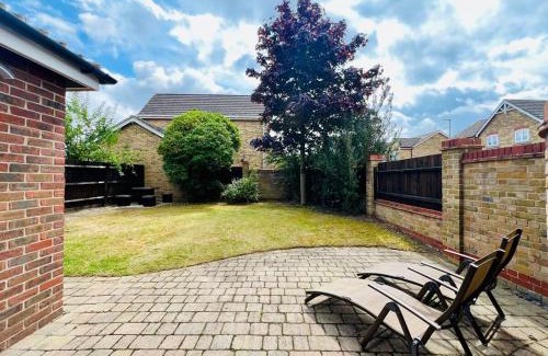 Colchester Casa | Poppies