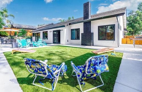 Spinnaker Hill Casa | Poppy Cottage Open Floor Plan Modern Luxury