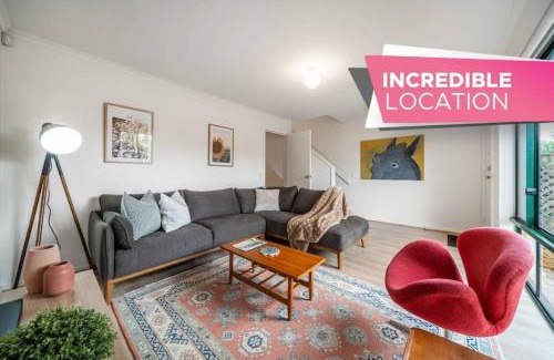 Mile End Casa | Poppy on the Lane - WiFi CBD