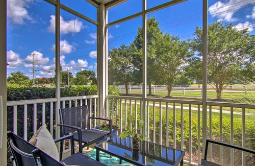 Villages of Five Points Apartamento | Porch and Community Perks Walkable Lewes Condo