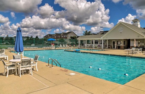 Villages of Five Points Apartamento | Porch and Community Perks Walkable Lewes Condo