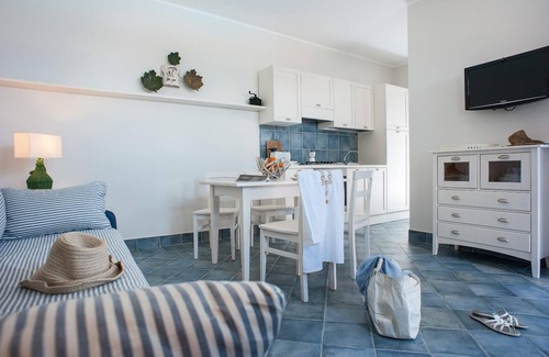 Villammare Apartamento | Porpora - Apartment with sea view located inside the Residence le Ruve Bianche with swimming pool and private beach