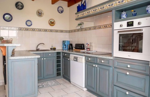 Primelin Casa | Casa de vacaciones Pors Bae (PMN102) en Primelin - 4 personas, 2 dormitorios