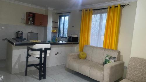 Makueni Apartamento | Porsche Homestays