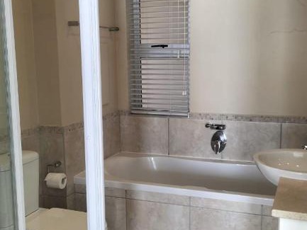 Saint Francis Bay Apartamento | Port Apartment with Sea Views